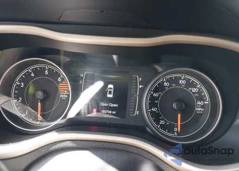 2017 Jeep Cherokee Sport Fwd z USA, uszkodzony, nr VIN 1C4PJLAB9HW641251